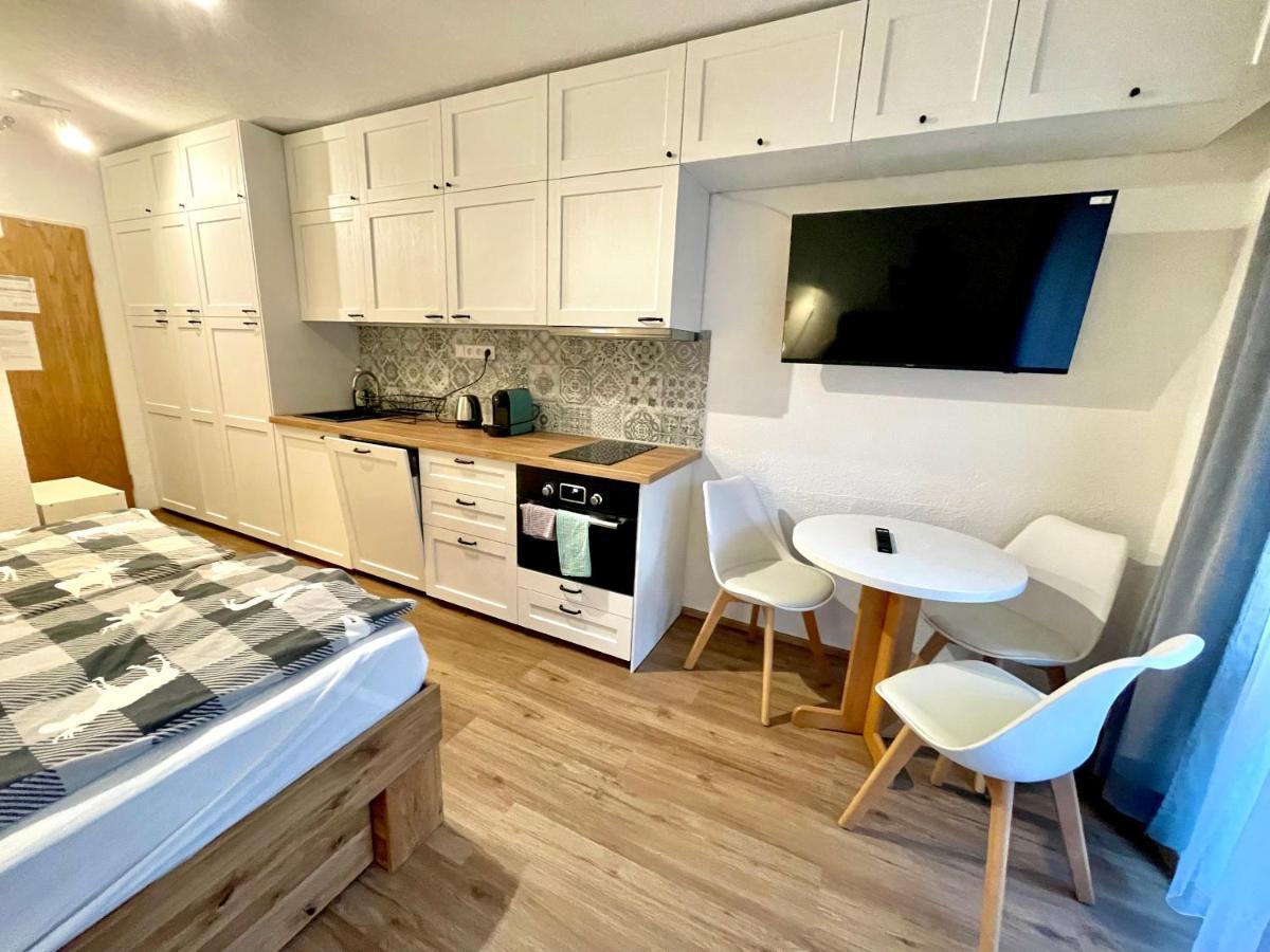 2022 Neu Renoviert- Apartments Michaela Филипсройт Экстерьер фото